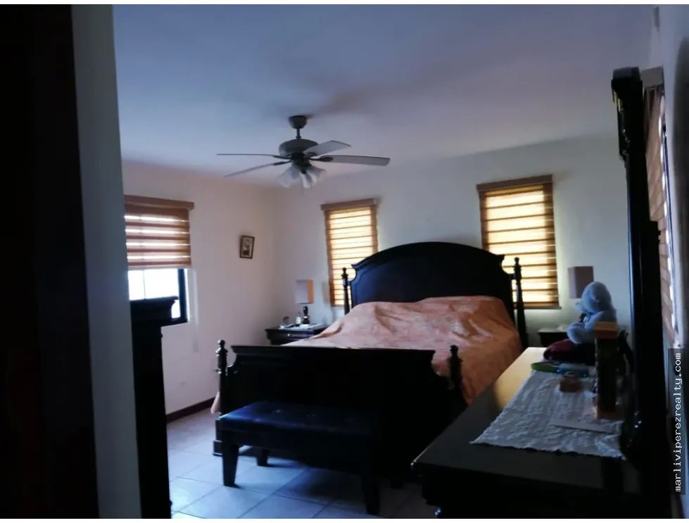 Venta de Residencia Villa Lucre
