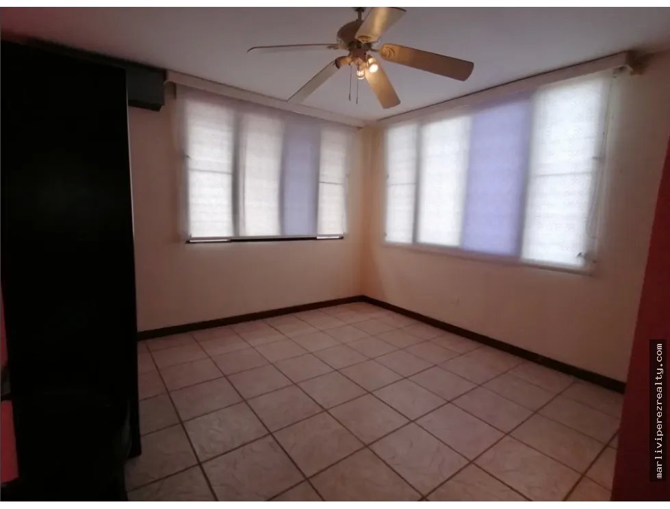 Venta de Residencia Villa Lucre