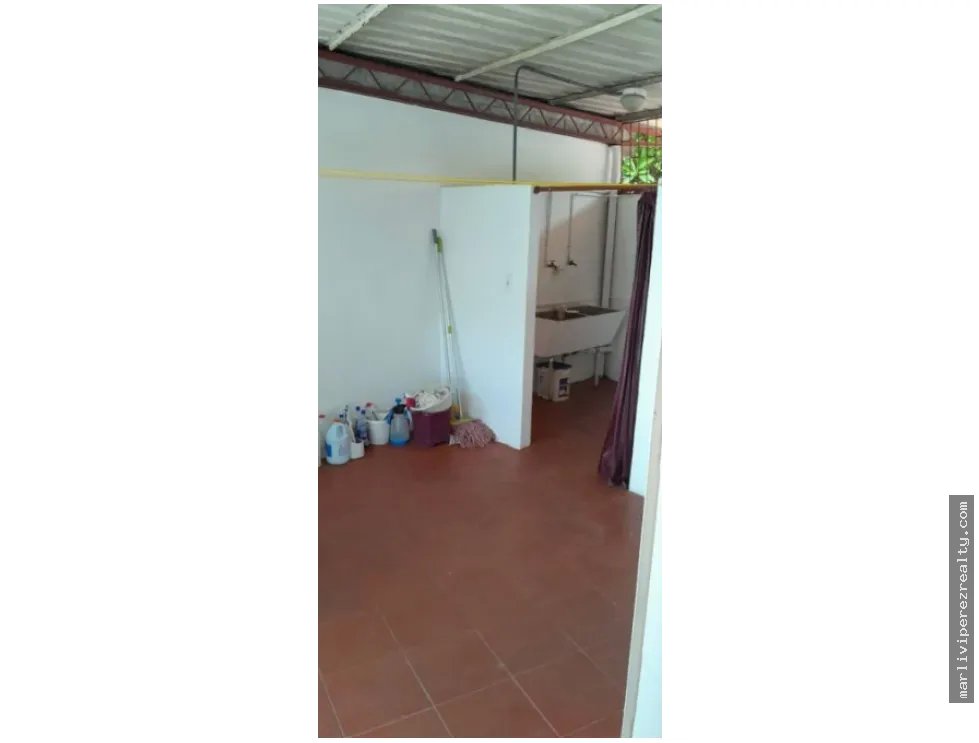 Venta de Residencia Las Cumbres