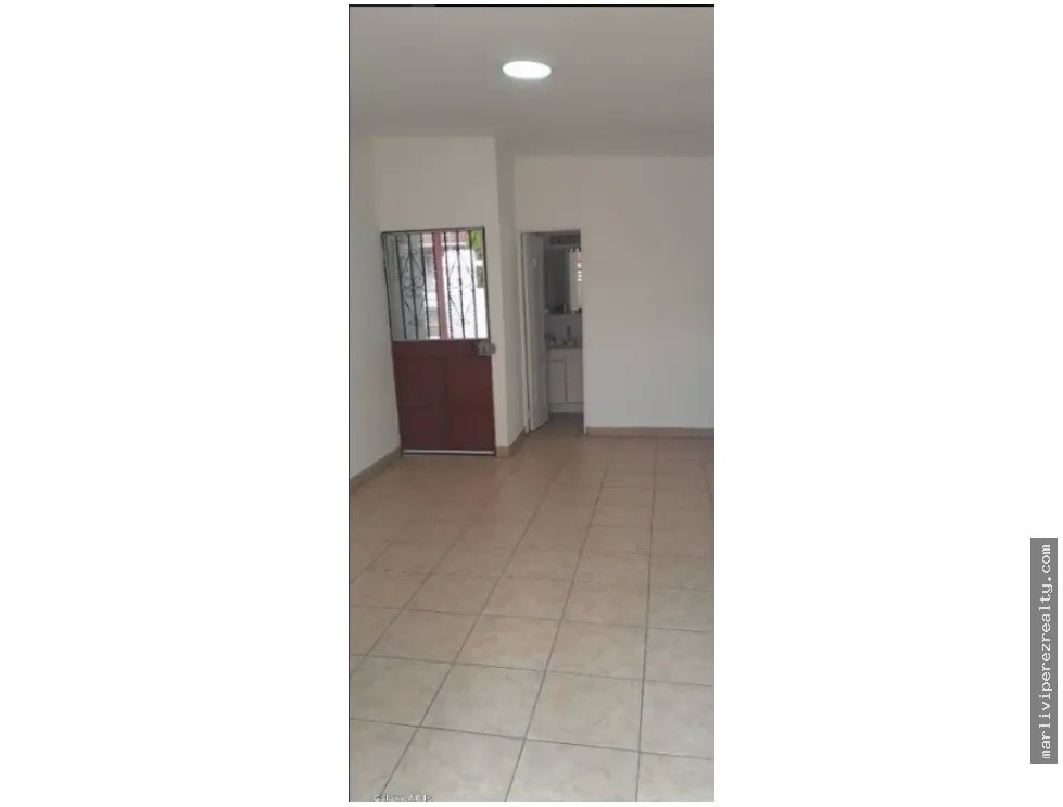 Venta de Residencia Las Cumbres