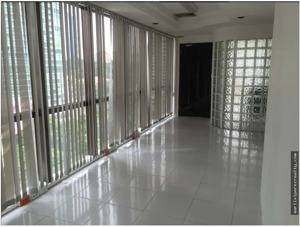 Office for rent in Bella Vista