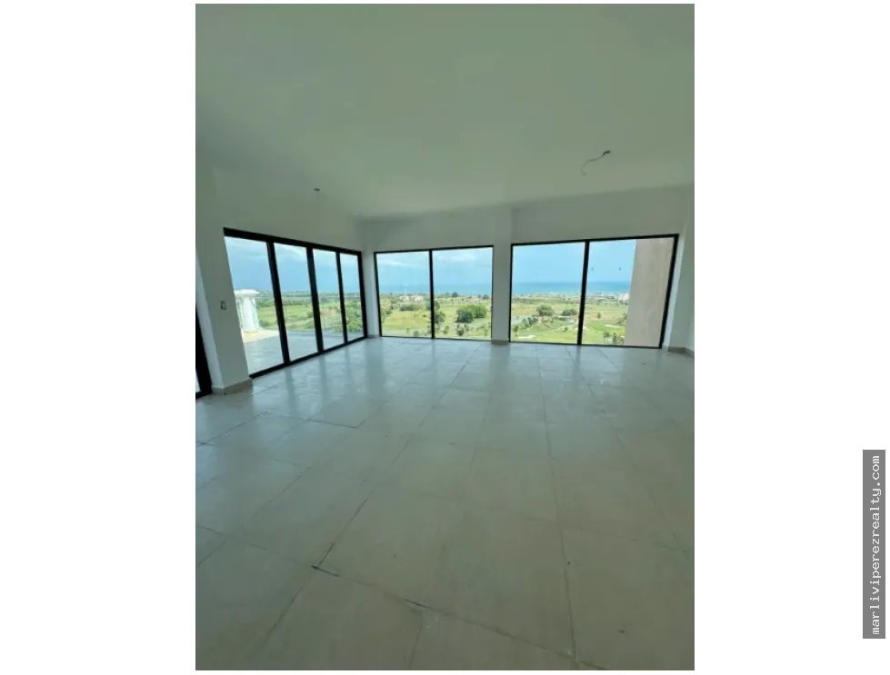 Venta de Apartamento (PentHouse) San Carlos