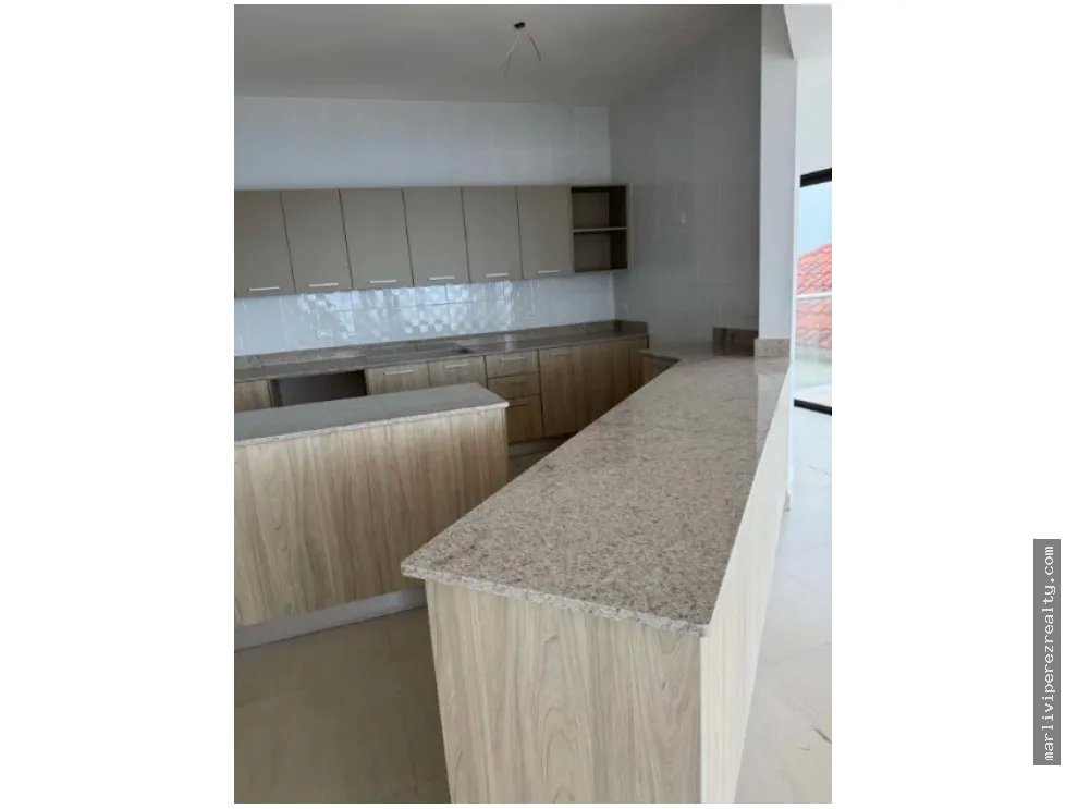 Venta de Apartamento (PentHouse) San Carlos
