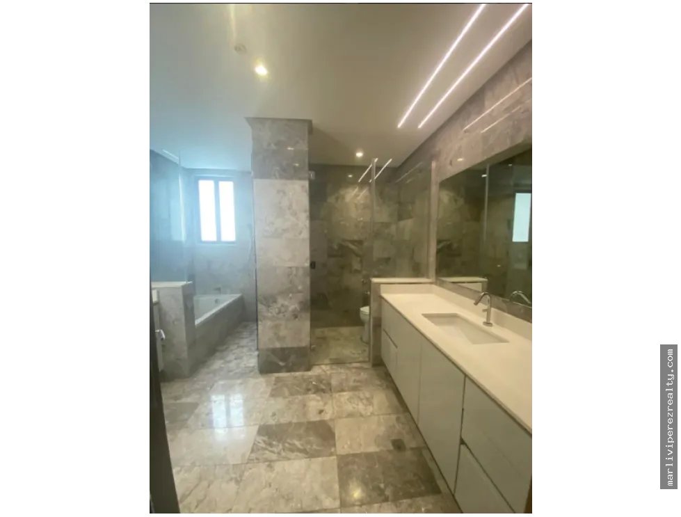 Venta de Apartamento Luxury Santa Maria