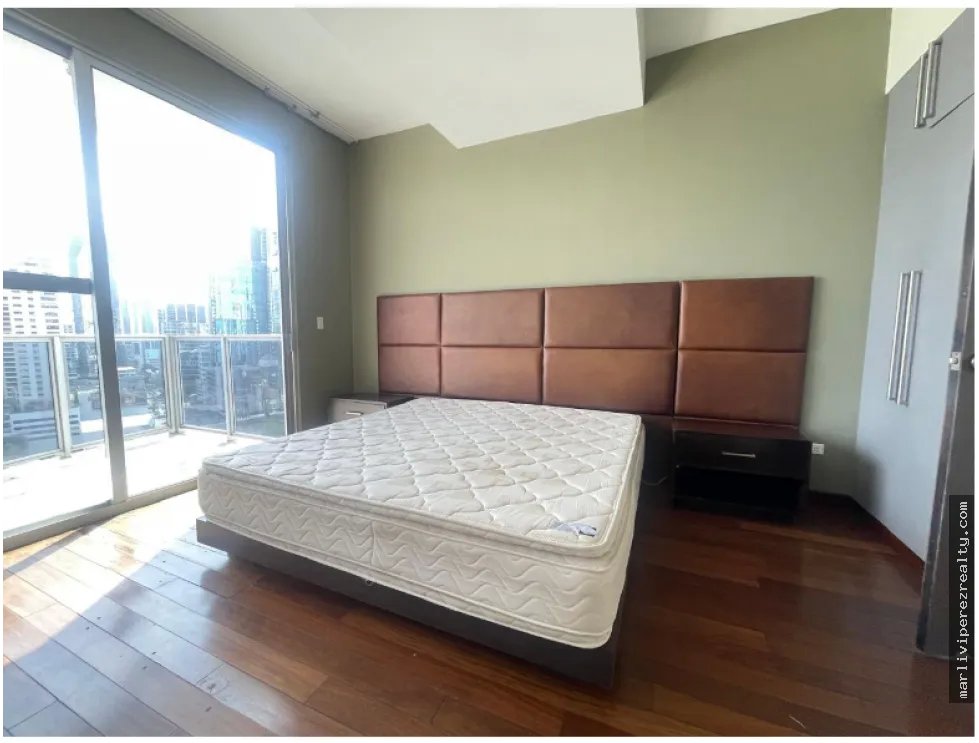 Venta de Apartamento Amoblado Via España