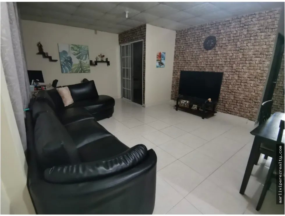 Apartment for sale in Las Acacias
