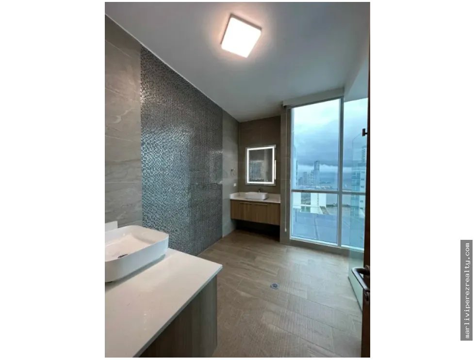 Venta de Apartamento Avenida Balboa