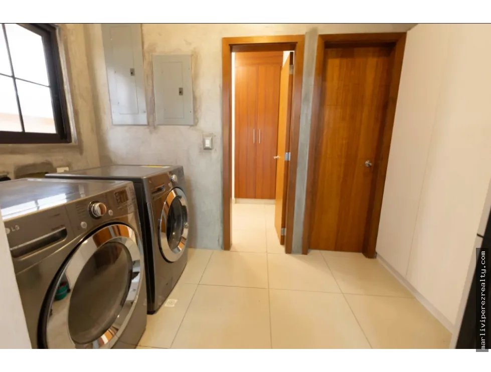 Venta de Residencia Costa Sur