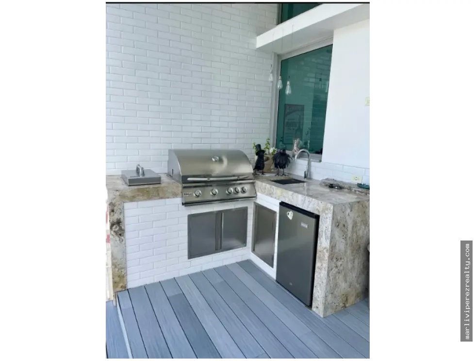 Alquiler de Residencia Altos del Golf / Casa Moderna