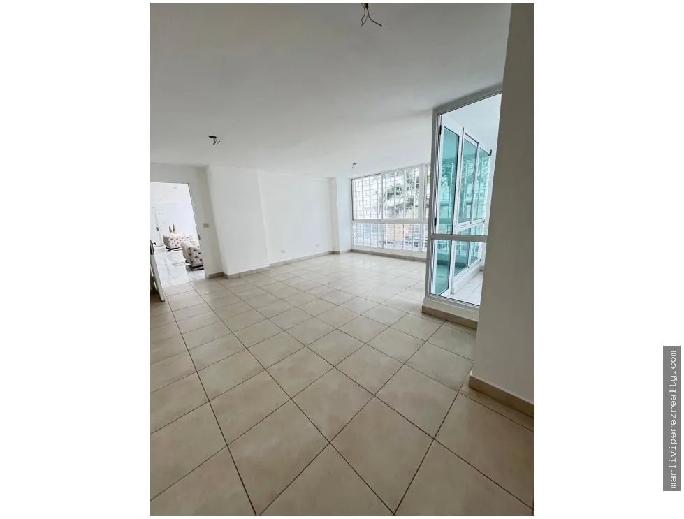 Apartment for sale in Edison Park