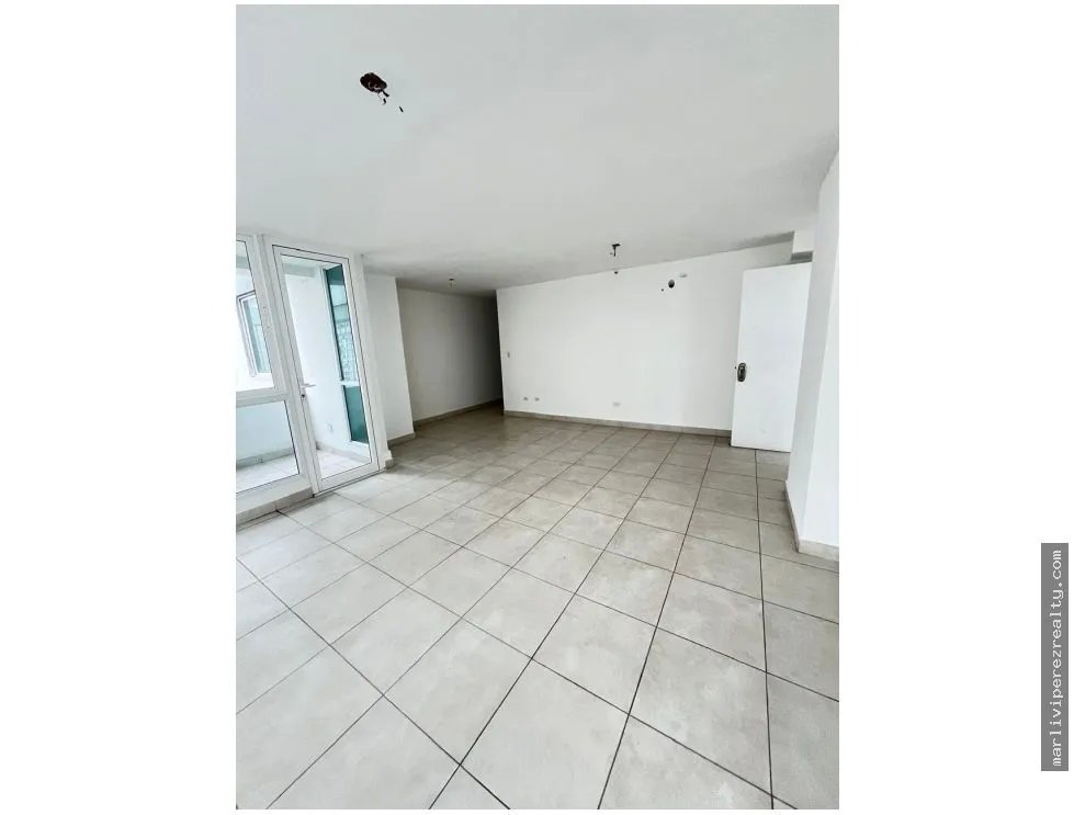 Apartment for sale in Edison Park