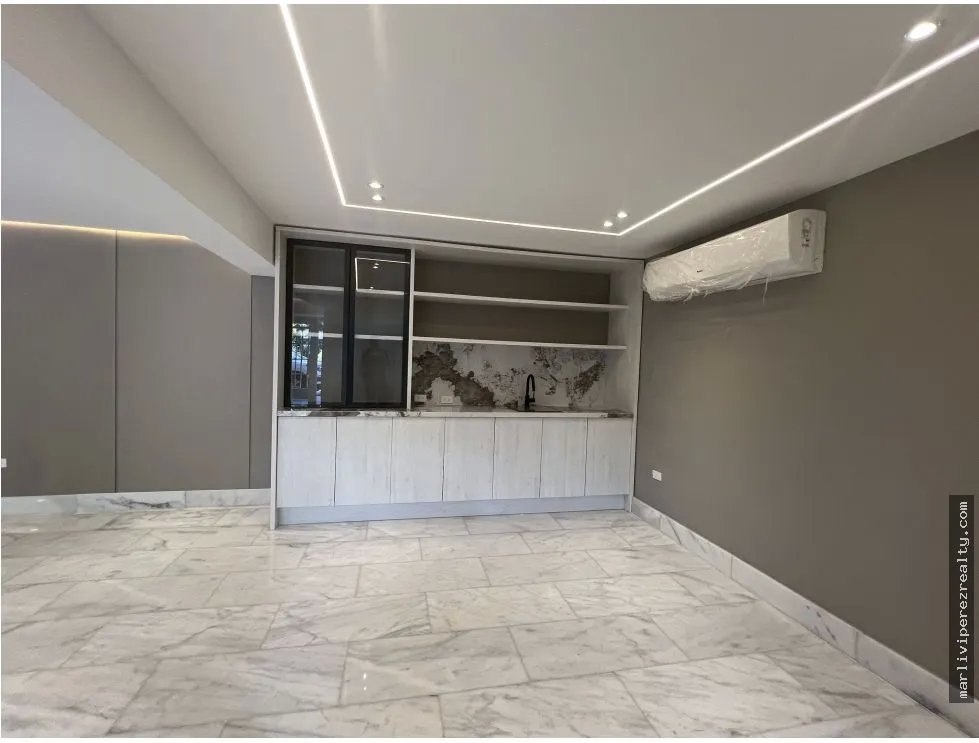 Single Family House for sale in Altos del Golf