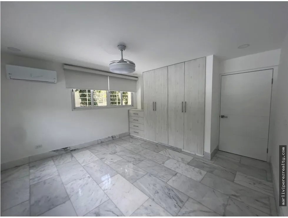 Single Family House for sale in Altos del Golf