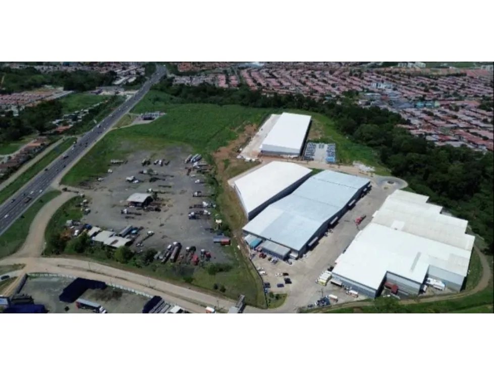 Alquiler de Bodega con anden1,000 mts2 en Arraiján, Cod-J106