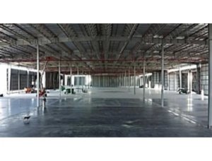 Alquiler de Bodega con anden en P L P, 4,800 m2. Cod-J098