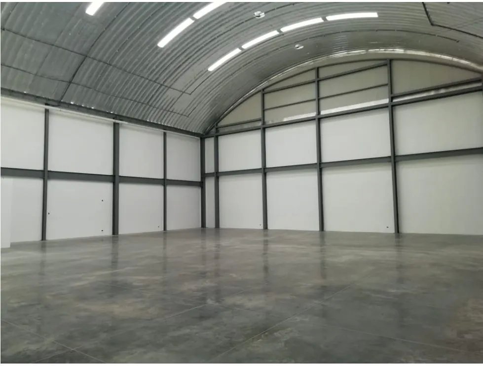 Venta de bodega o galeras en Parque Lefevre céntricas para inversión