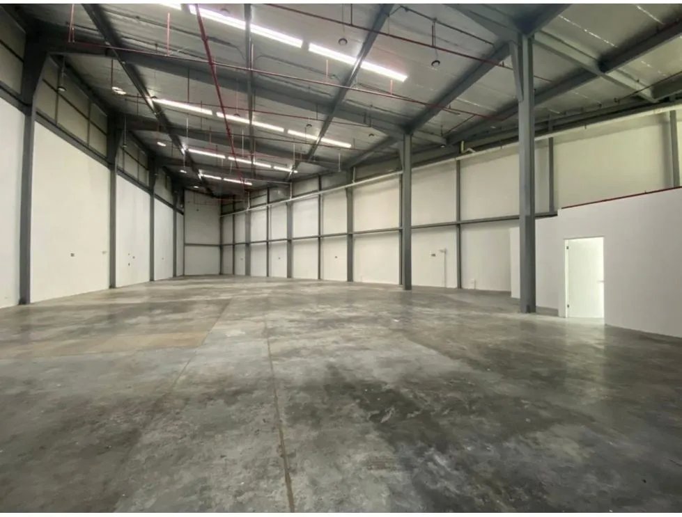 Ofibodega o Bodega para venta en Panamá Viejo ideal para inversión