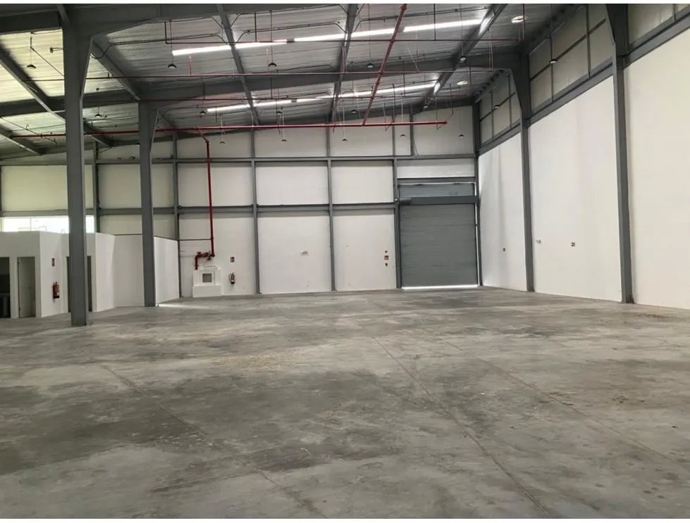 Ofibodega o Bodega para venta en Panamá Viejo ideal para inversión