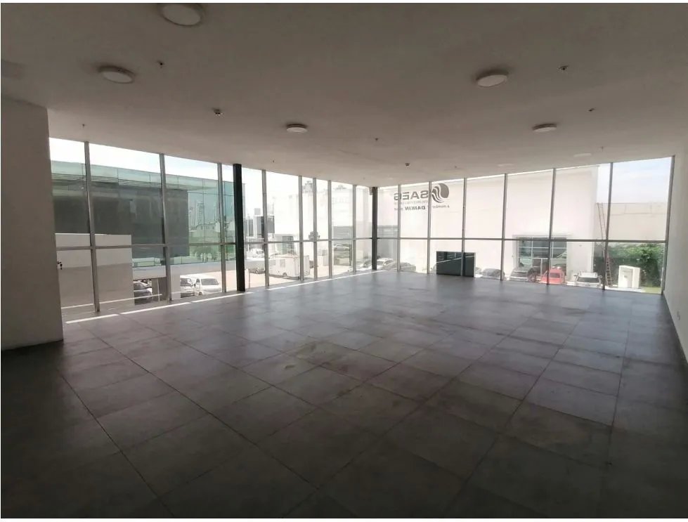 Bodega o  ofibodega en Panamá Viejo para la venta ideal para inversión