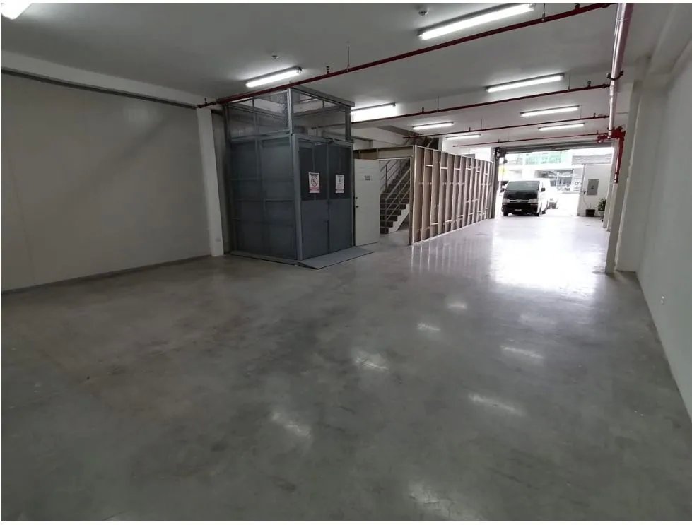 Venta de bodega en Panamá céntricas para inversión