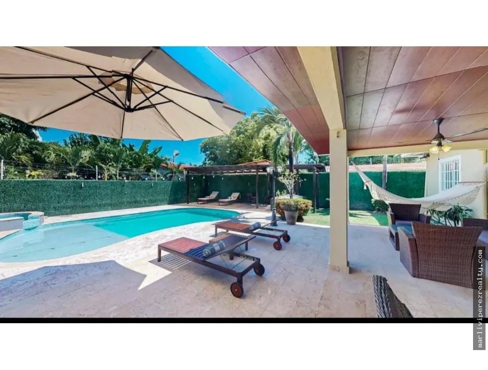 Single Family House for sale in San Carlos