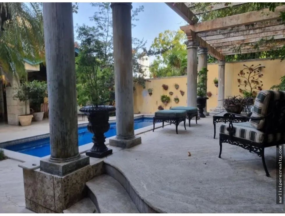 Venta de Residencia El Carmen