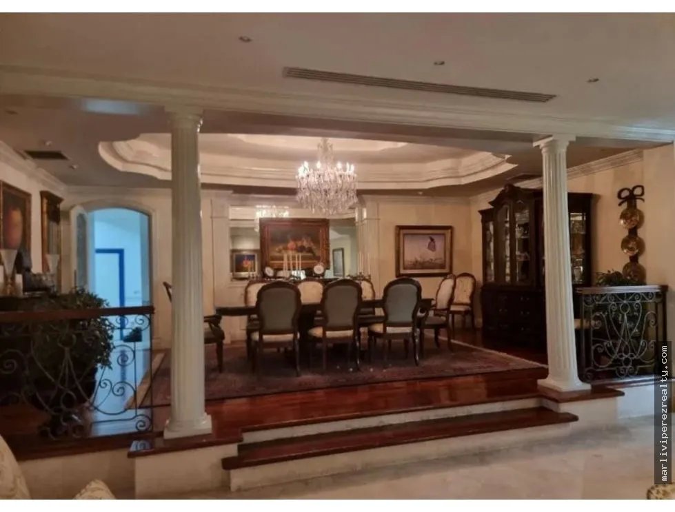 Venta de Residencia El Carmen