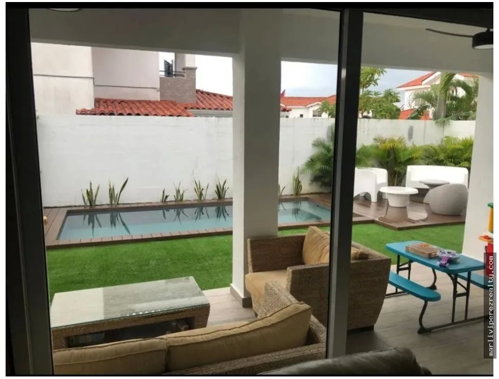 Venta de Residencial Versalles