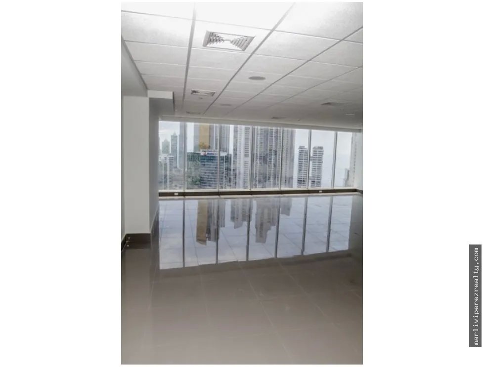 Office for sale in Obarrio