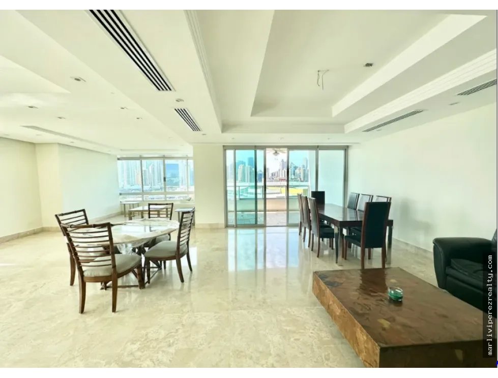 Apartment for sale in Punta Pacifica
