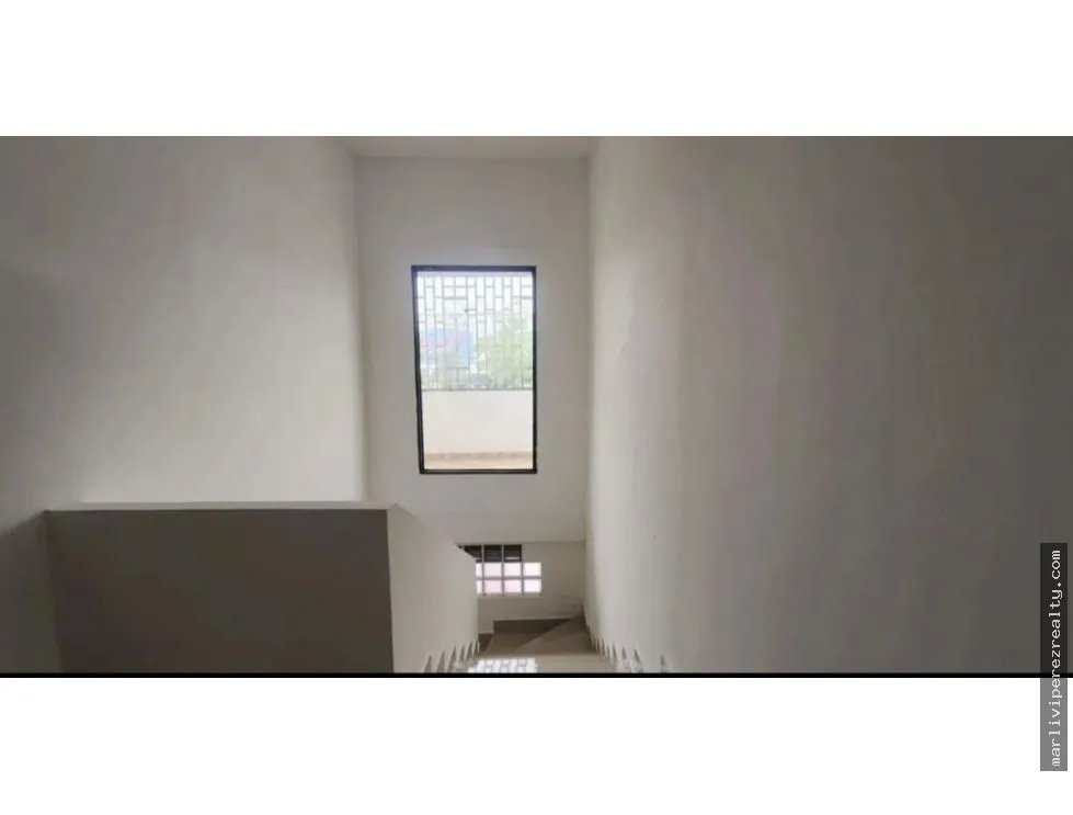 Venta de Residencia en Las Acacias