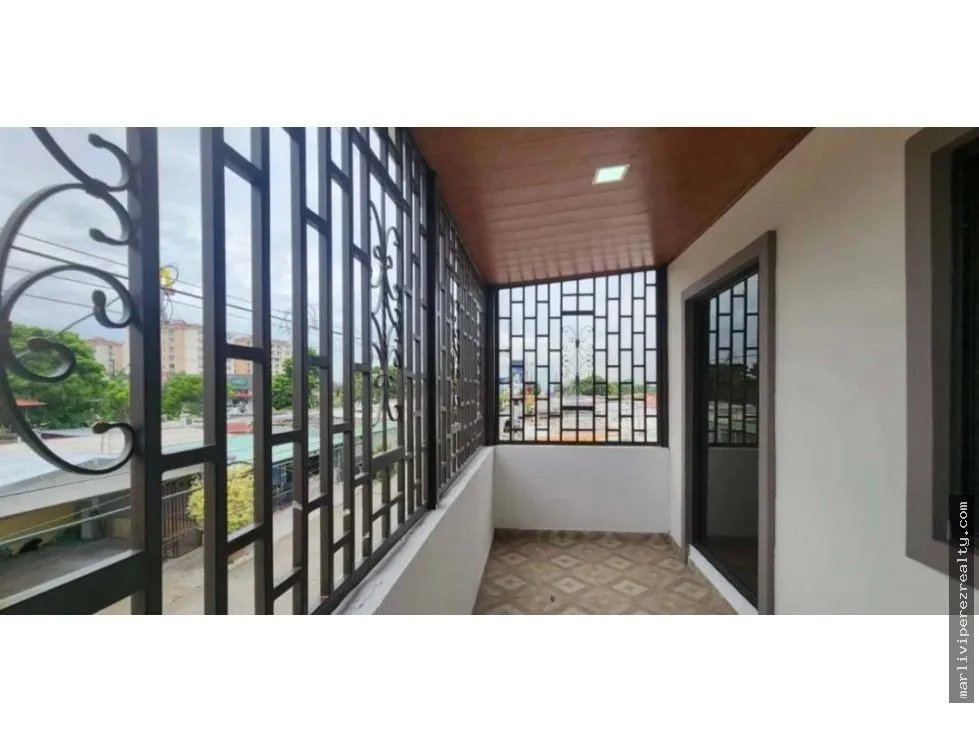 Venta de Residencia en Las Acacias