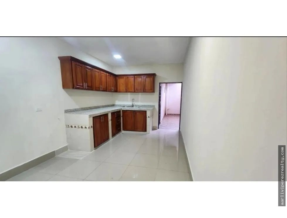 Venta de Residencia en Las Acacias