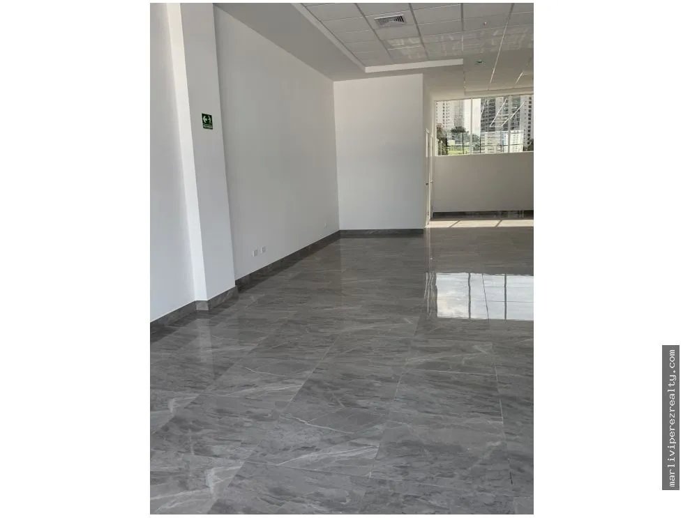 Commercial Space for rent in Via Porras