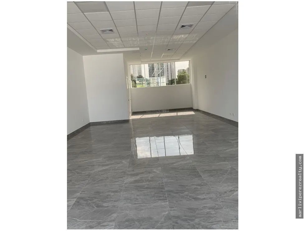 Commercial Space for rent in Via Porras