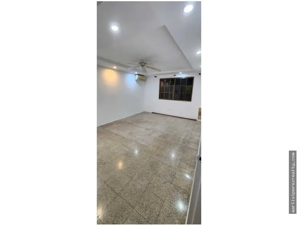 Venta de Residencia en Santa Clara