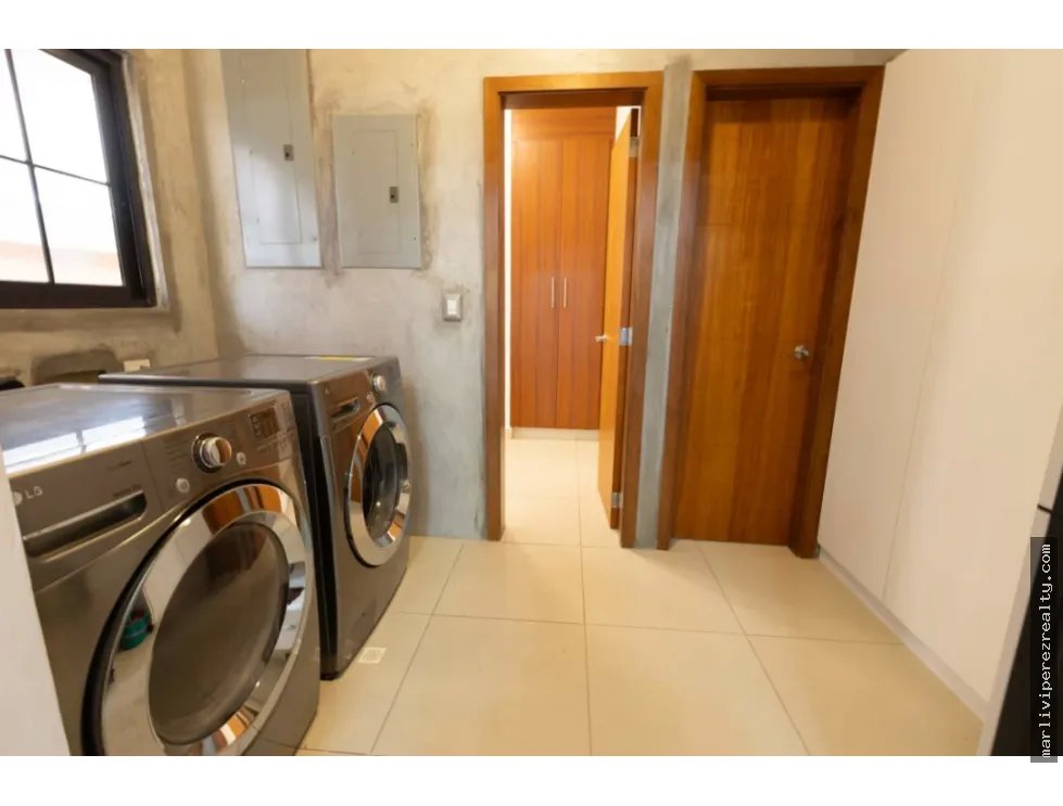 Venta de Residencia en Costa Sur