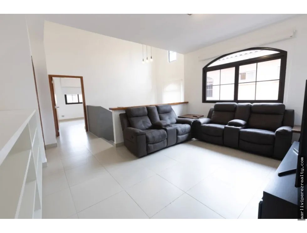 Venta de Residencia en Costa Sur