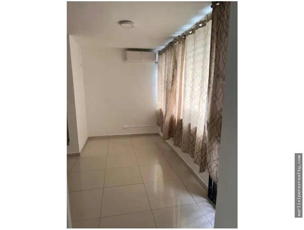 Venta de Residencia Duplex en Villa De La Fuente