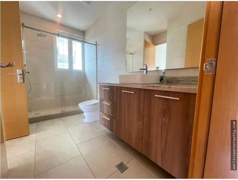 Apartment for sale in Maria Chiquita