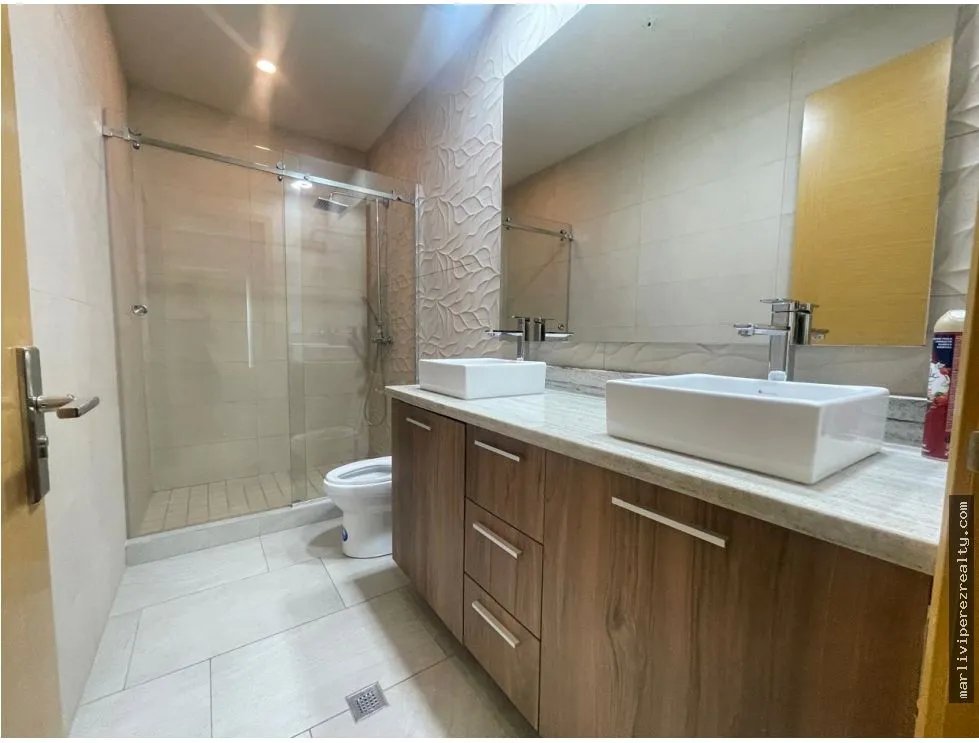 Apartment for sale in Maria Chiquita