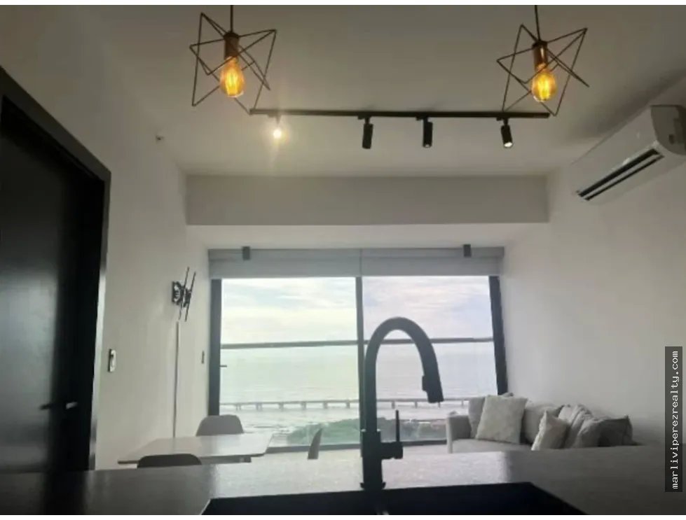 Apartment for rent in Coco del Mar