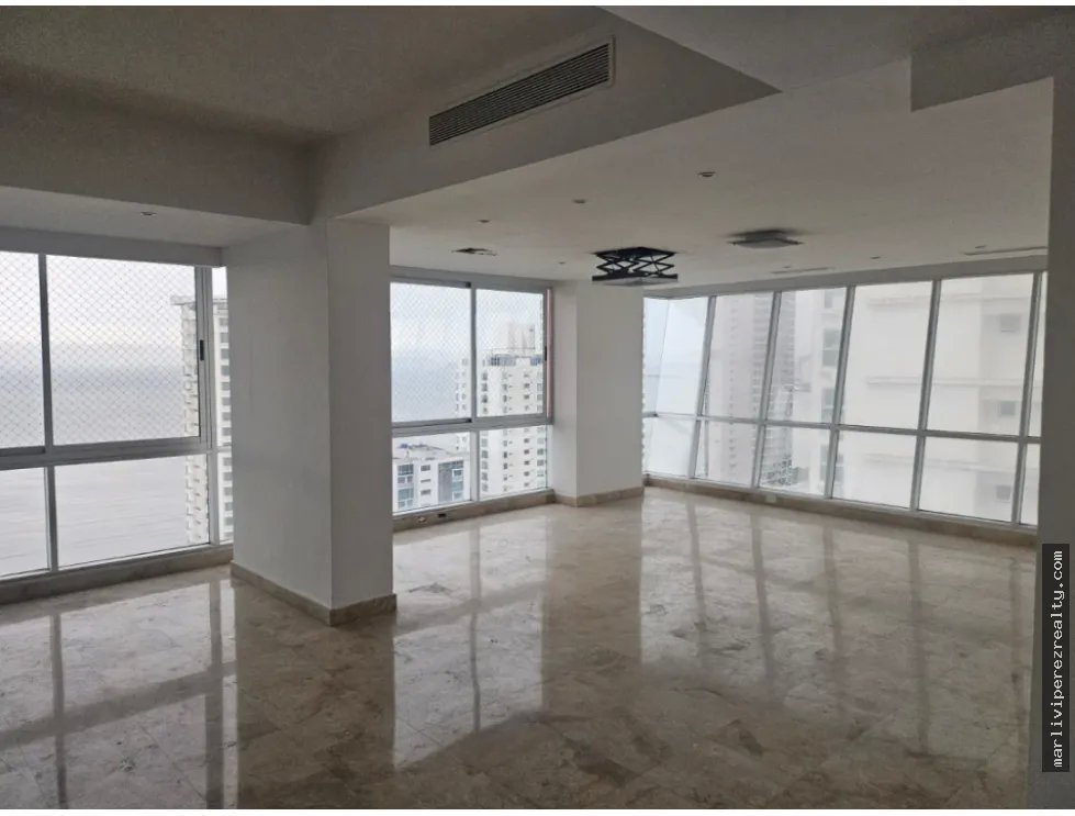 Apartment for sale in Costa del Este