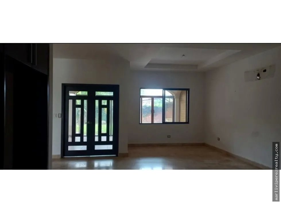 Venta de residencia en Costa Sur