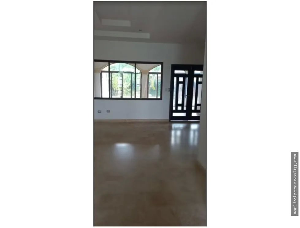 Venta de residencia en Costa Sur
