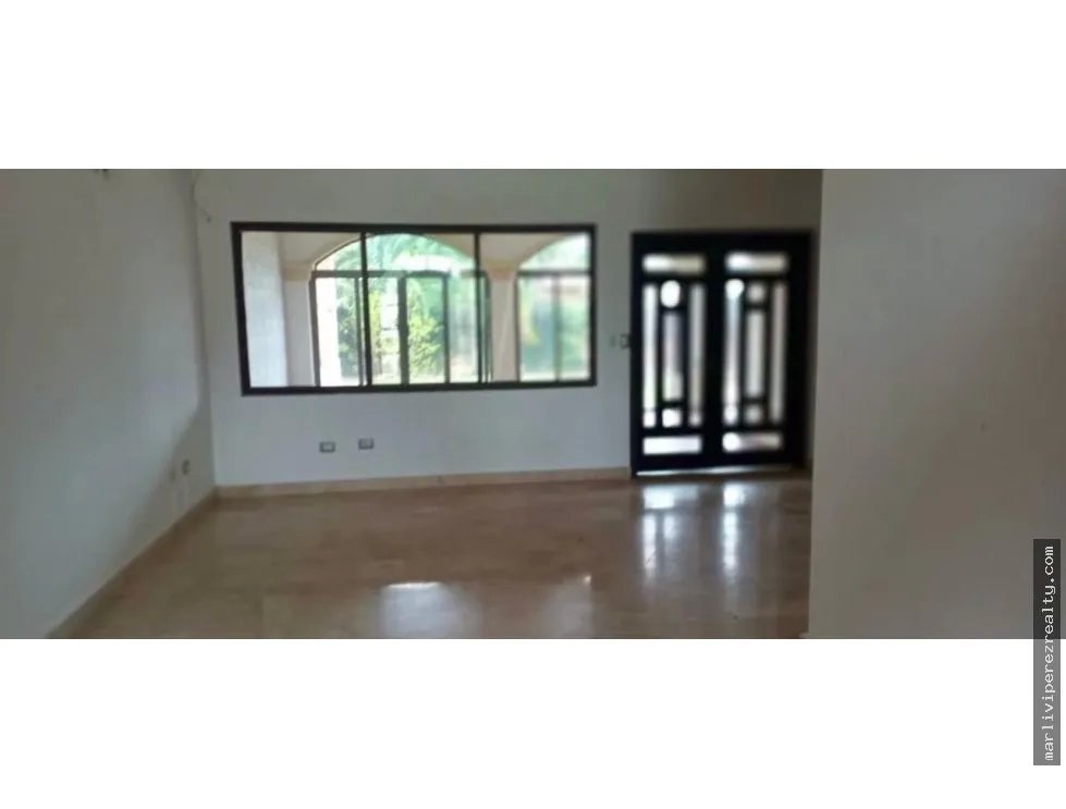 Venta de residencia en Costa Sur