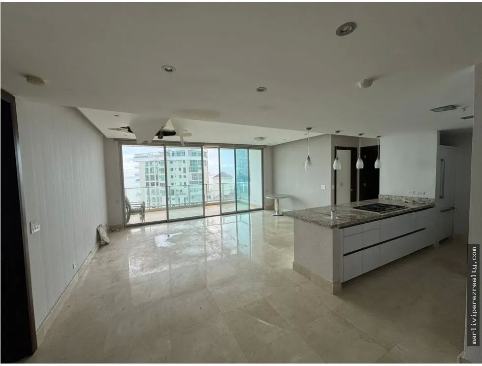 Apartment for sale in Punta Pacifica