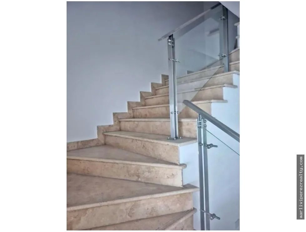 Penthouse for sale in Costa del Este