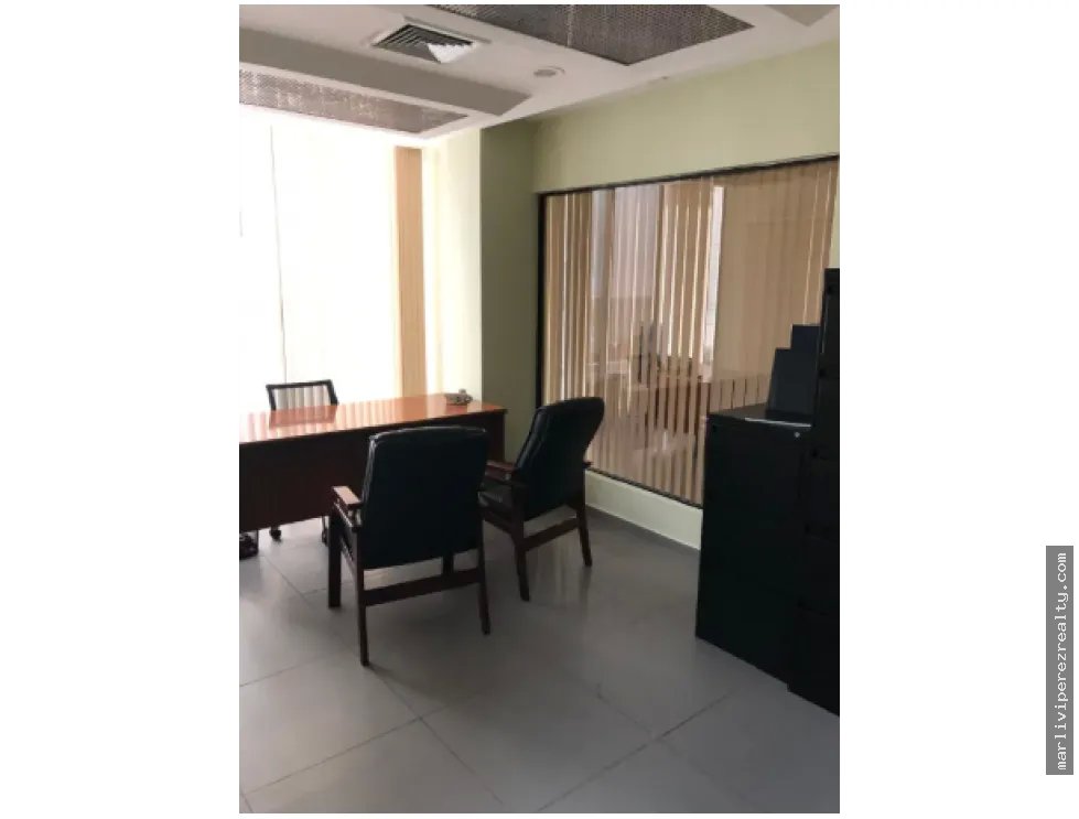 Office for sale in Obarrio