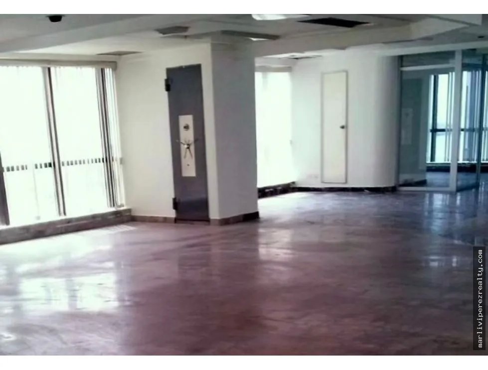 Office for rent in Bella Vista